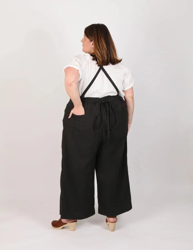 Burnside Bibs Curvy - Sewing Pattern | Sew House 7