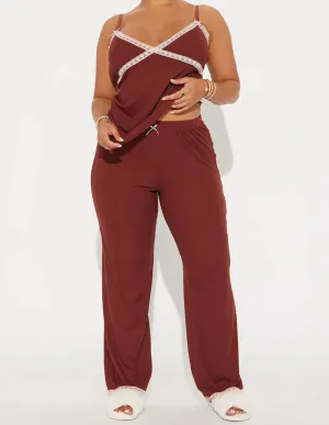 Delicate Lace Trim Ribbed Cami Lounge Set