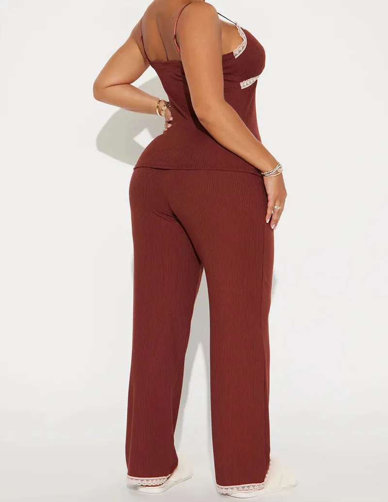 Delicate Lace Trim Ribbed Cami Lounge Set