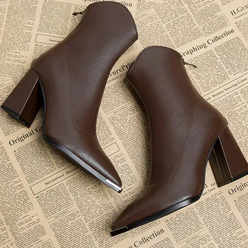 Felice - Sleek Pointed Toe Ankle Boots