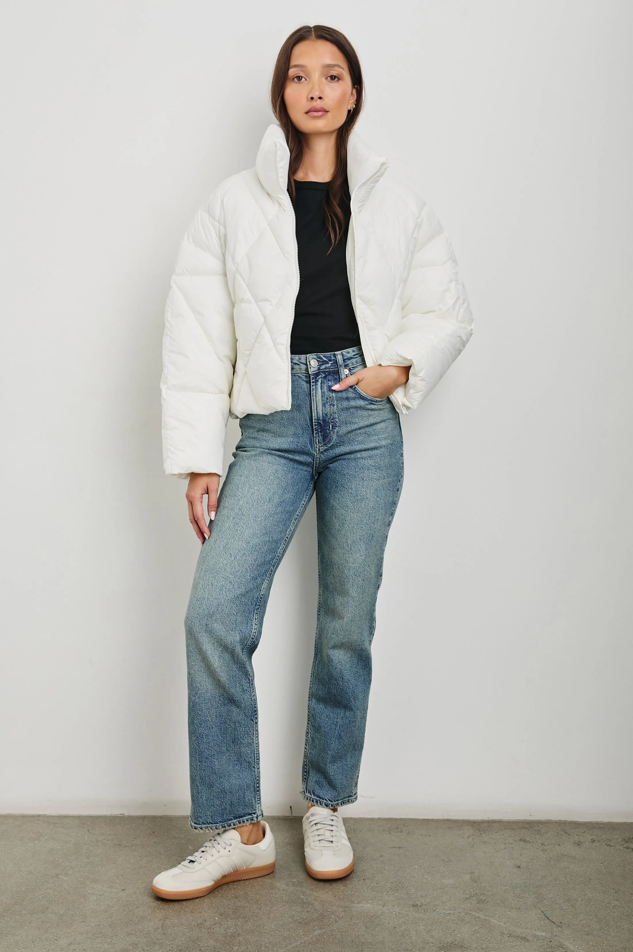 SUMMIT JACKET - IVORY